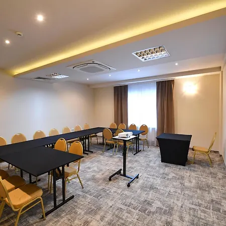 Focus Centrum Konferencyjne Λούμπλιν