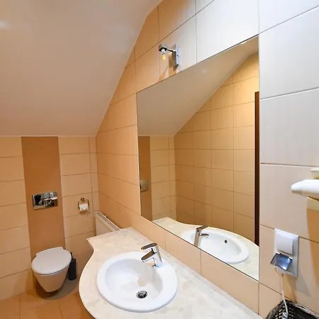 Hotel Focus Centrum Konferencyjne 3*