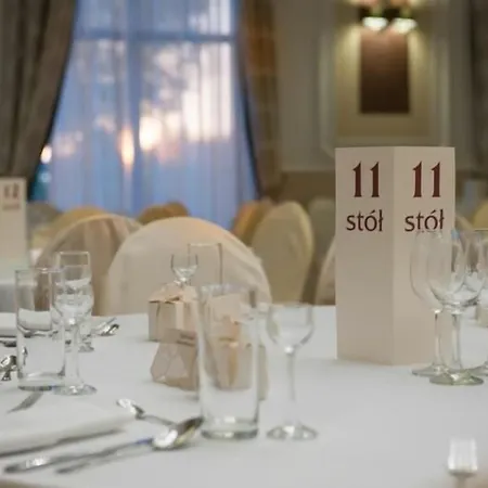 Focus Centrum Konferencyjne 3*