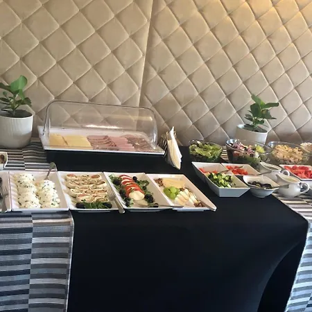 Ξενοδοχείο Focus Centrum Konferencyjne 3*