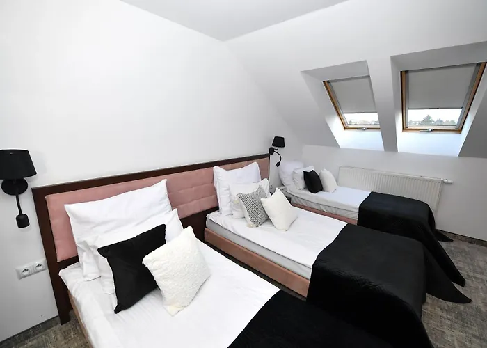 Focus Centrum Konferencyjne Hotel 3*