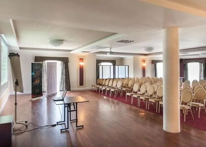 Hotel Focus Centrum Konferencyjne 3*